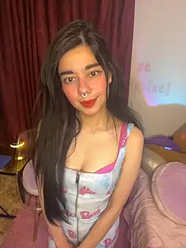 wetbyAlice online show from 8, 4, 2026