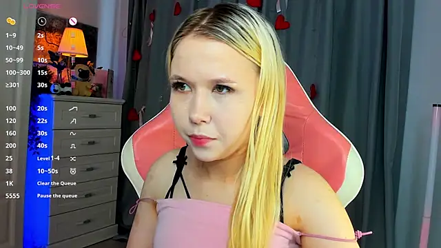 VivieSunn online show from 28, 6, 2026