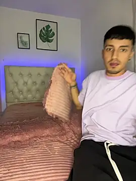 BIJOU SECRET online show from 25, 6, 2026