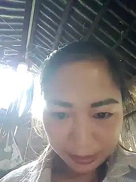 yeu-yeu online show from 28, 10, 2025