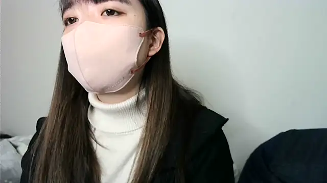 yua chan00 online show from 18, 11, 2025