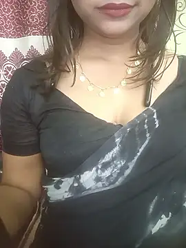 Snapshot of cute_mahi07 chatting on 6, 1, 2026 cute mahi07 online show from 6, 1, 2026