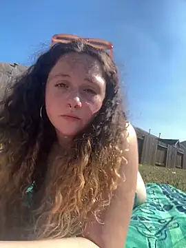 Snapshot of sugasunny04 chatting on 16, 2, 2026 sugasunny04 online show from 16, 2, 2026