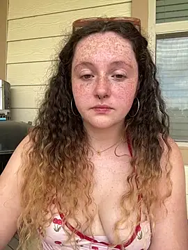 Snapshot of sugasunny04 chatting on 3, 3, 2026 sugasunny04 online show from 3, 3, 2026