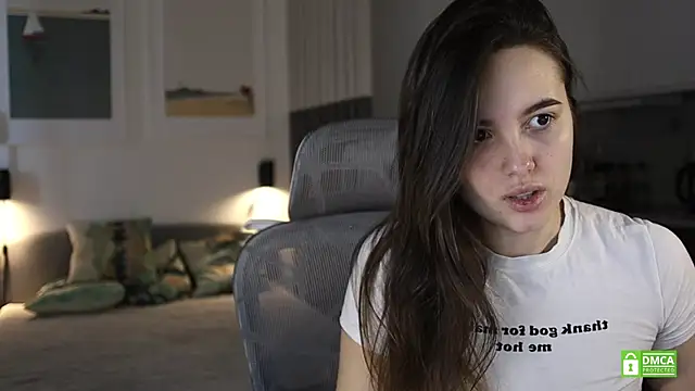 Snapshot of amelie_shine chatting on 15, 11, 2025 amelie shine online show from 15, 11, 2025