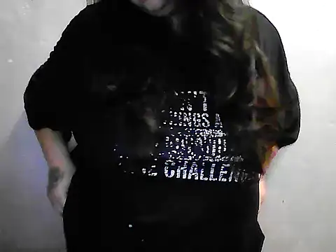 FluffyLuna online show from 21, 11, 2025