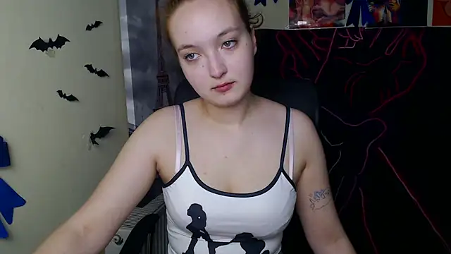 MissAriaa online show from 25, 4, 2026