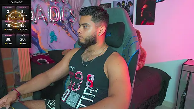 Tiler wolker online show from 26, 4, 2026