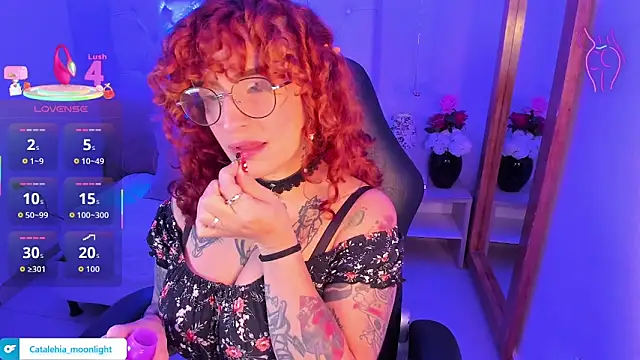 Snapshot of catalehia_moonlightt chatting on 13, 1, 2026 catalehia moonlightt online show from 13, 1, 2026