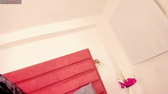 naomy sexy  online show from 4, 3, 2026