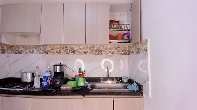 NhoanBrunette online show from 6, 3, 2026