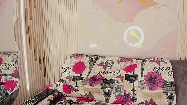 NhoanBrunette online show from 24, 4, 2026