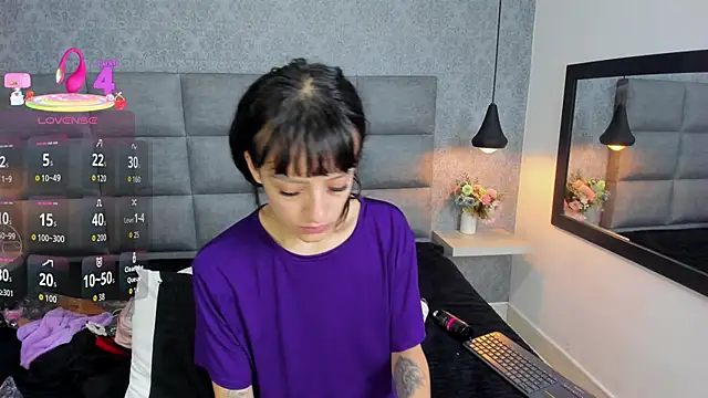 Luna Bella3 online show from 28, 11, 2025