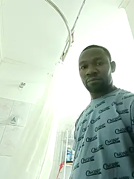 Snapshot of shoodly99 chatting on 6, 3, 2026 shoodly99 online show from 6, 3, 2026