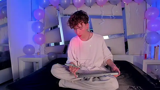 Genesis ask online show from 27, 10, 2025