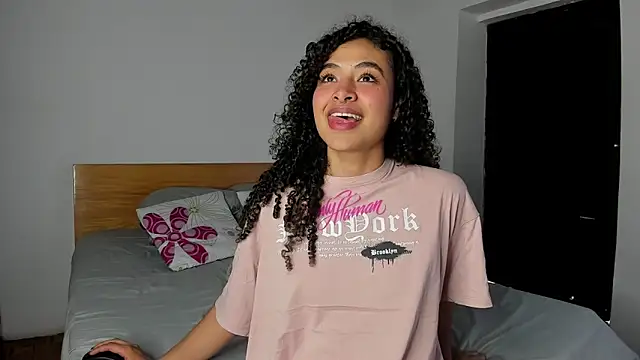 Snapshot of Keniia_rizz chatting on 10, 2, 2026 Keniia rizz online show from 10, 2, 2026