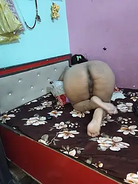 CUTE-GIRL-1 online show from 1, 7, 2026