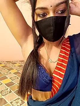 menaxi-baby7 online show from 12, 3, 2026