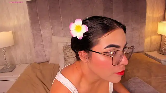 Snapshot of Melanie_hillz chatting on 21, 5, 2026 Melanie hillz online show from 21, 5, 2026