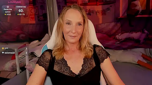 ScarlettPalmer online show from 10, 6, 2026