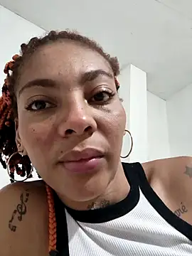 leona sumiza online show from 28, 10, 2025