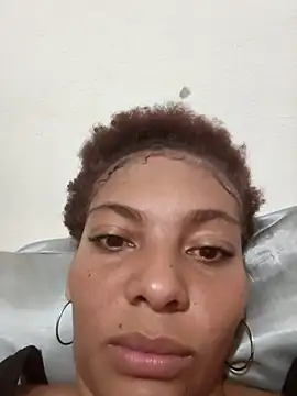 leona sumiza online show from 19, 11, 2025