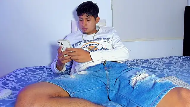 Dominic King online show from 1, 12, 2025