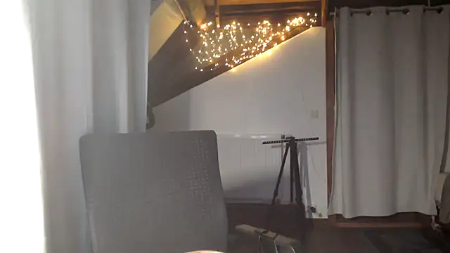 MissDyannis online show from 11, 3, 2026