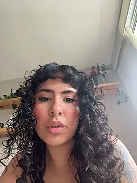 SugarTroubl33 online show from 23, 4, 2026