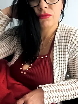 paularois online show from 7, 11, 2025