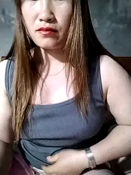 Snapshot of emini-xx chatting on 29, 4, 2026 emini-xx online show from 29, 4, 2026