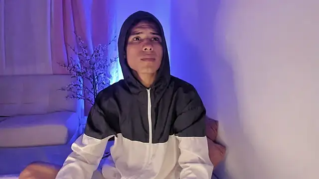 damian fort1 online show from 4, 11, 2025