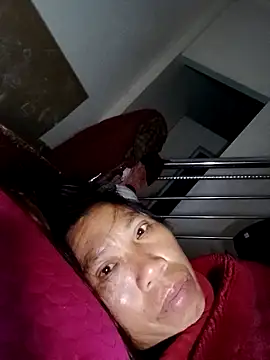 bella-la online show from 20, 12, 2025