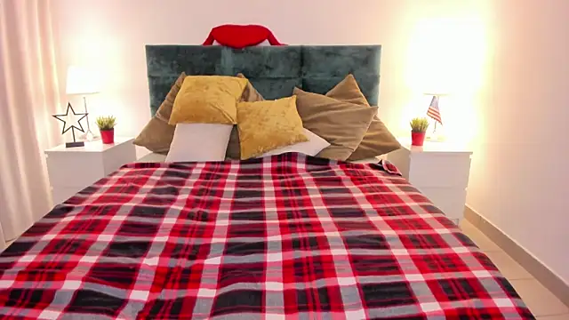 babyyullii online show from 25, 3, 2026