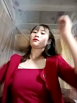 Em xinh01 online show from 11, 11, 2025