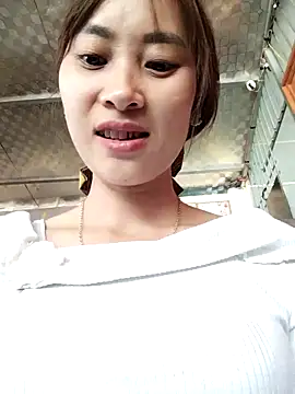 Em xinh01 online show from 27, 11, 2025