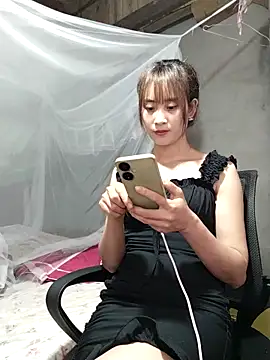 Em xinh01 online show from 19, 4, 2026