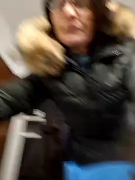 Piediniecollant online show from 12, 1, 2026