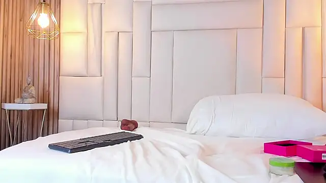 VenuzSofia online show from 10, 3, 2026