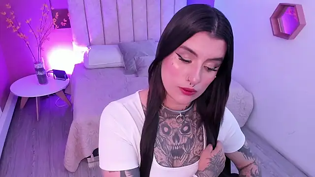 mia jagger online show from 6, 2, 2026