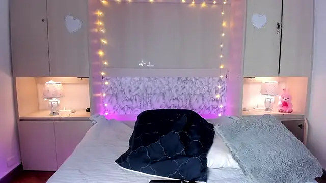 GabyMason  online show from 6, 1, 2026