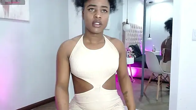 Snapshot of Afrika_Evanss chatting on 7, 11, 2025 Afrika Evanss online show from 7, 11, 2025