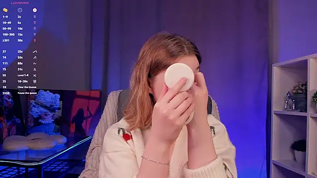 NicoletteTegeler online show from 31, 10, 2025