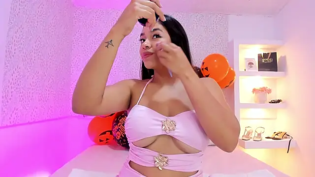 KatieBoison online show from 1, 11, 2025