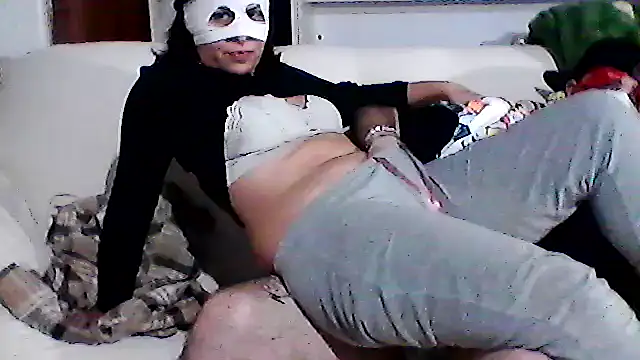 hekate couple online show from 28, 10, 2025