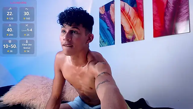 KamiSuarez online show from 18, 4, 2026