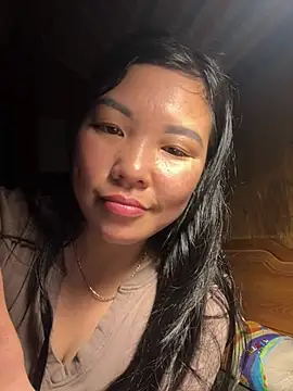 heodat-sexx online show from 27, 4, 2026