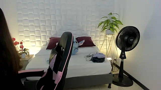 victoria 243 online show from 16, 2, 2026