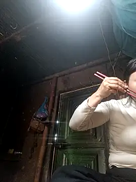 yoyo-mi online show from 31, 3, 2026