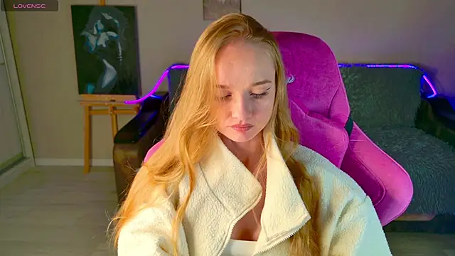 Shawty Mia online show from 3, 12, 2025